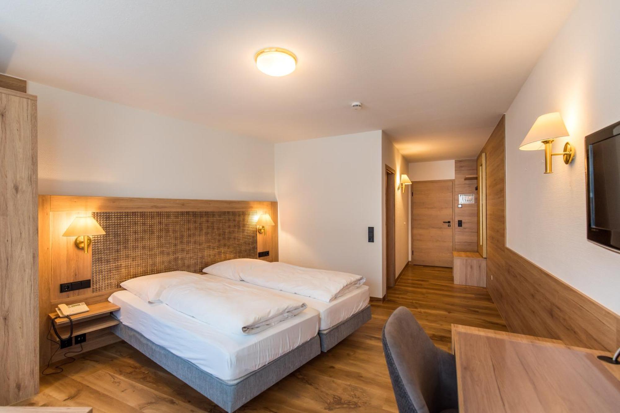 Hotel-Restaurant Heiligenstadter Hof Heiligenstadt in Oberfranken Luaran gambar
